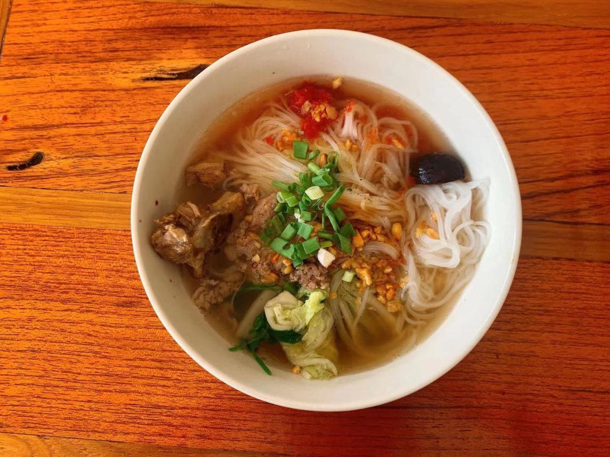 Mi Wo Homestay Ban Rak Thai Bagian luar foto