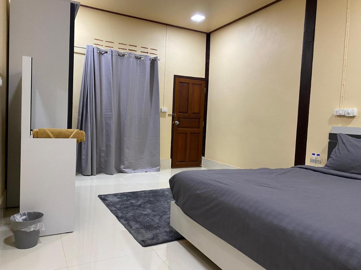 Mi Wo Homestay Ban Rak Thai Bagian luar foto