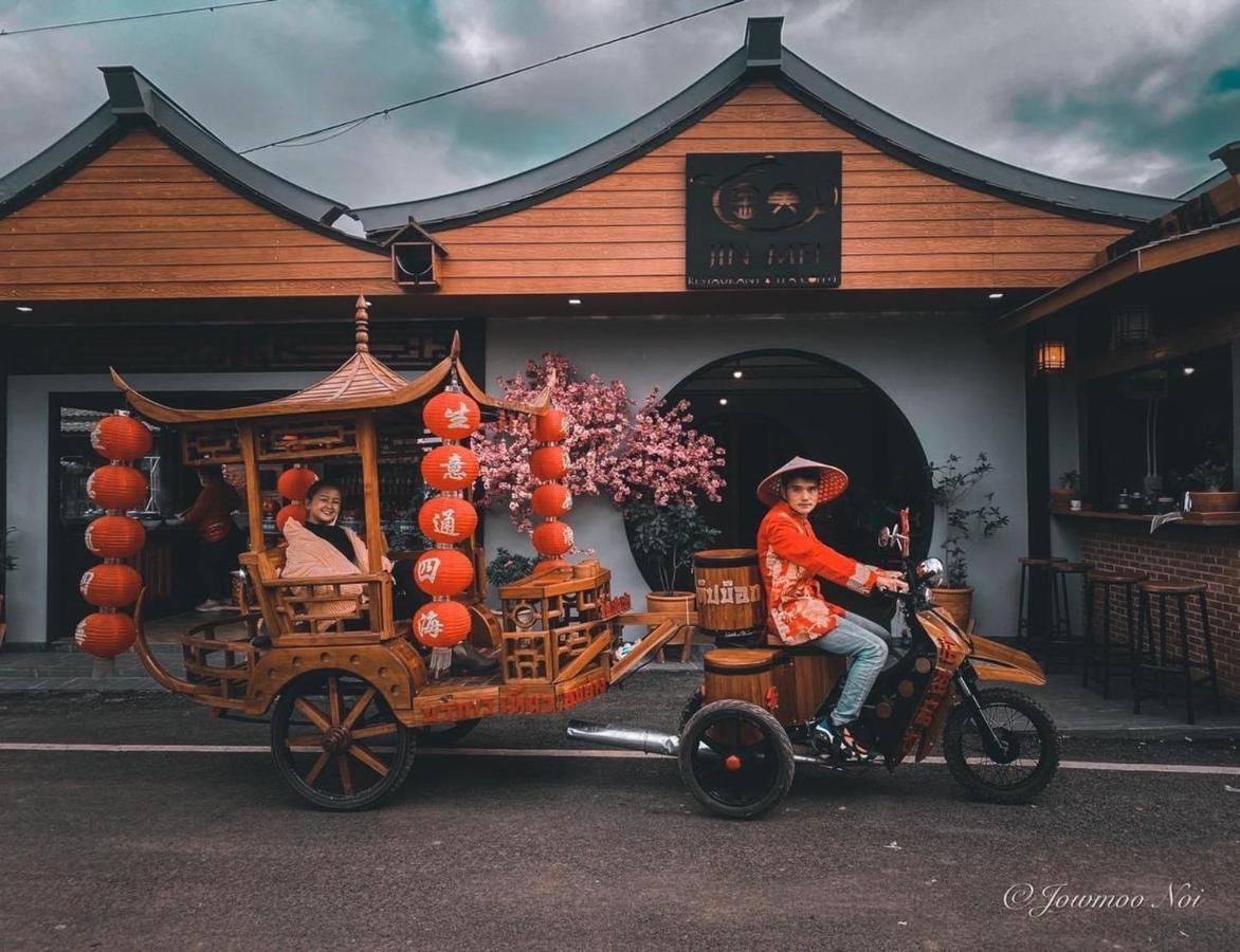 Mi Wo Homestay Ban Rak Thai Bagian luar foto